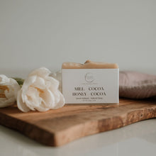 Load image into Gallery viewer, HONEY + COCOA | natural soap